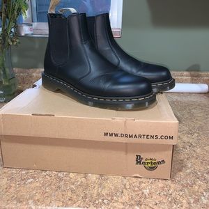 Dr.Martens Vegan 2976 Chelsea boots/black smooth
